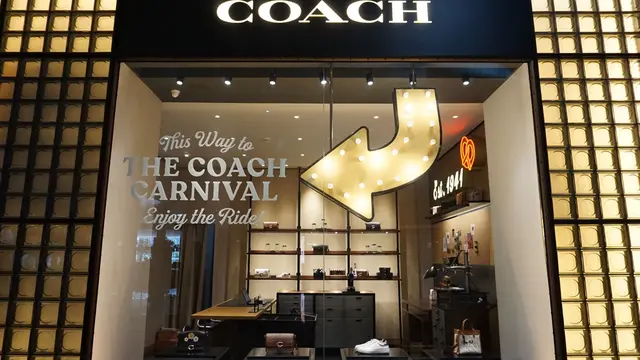 Windows Of The Future Kembali Dihadirkan Coach di Senayan City dengan Konsep Kemeriahan Kota New York