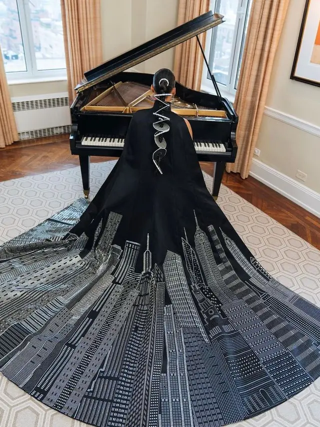 Jadi Kontroversi, Jubah Alicia Keys di Met Gala Dituding Plagiat Karya Desainer Malaysia