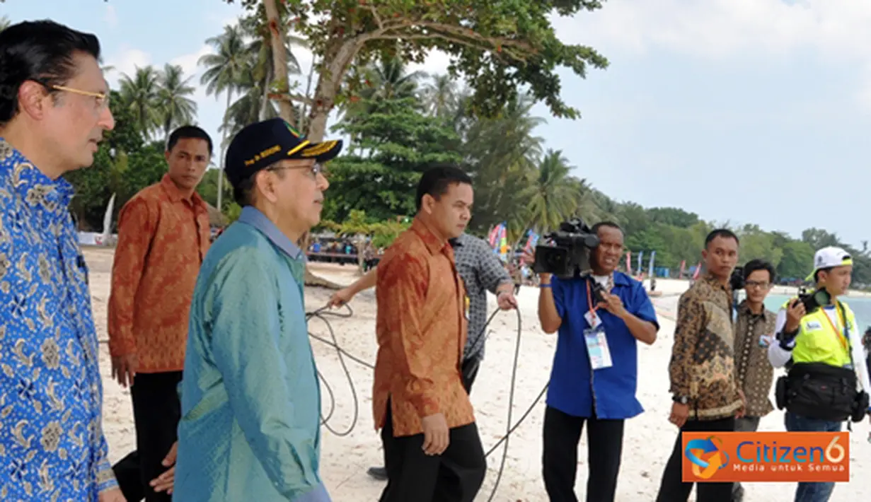 Citizen6, Belitung: Acara Sail Wabe ini bertempat di Tanjung Kelayang, Kabupaten Belitung, Bangka Belitung, Kamis (13/10). (Pengirim: Efrimal Bahri)
