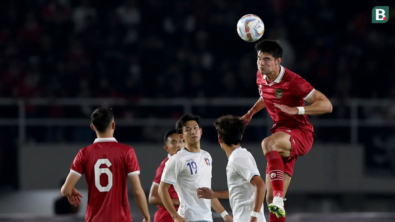 Foto: Momen Menarik saat Timnas Indonesia U-23 Melawan Chinese Taipe, Ada yang Kasih Ucapan Selamat Ultah untuk Marselino Ferdinan