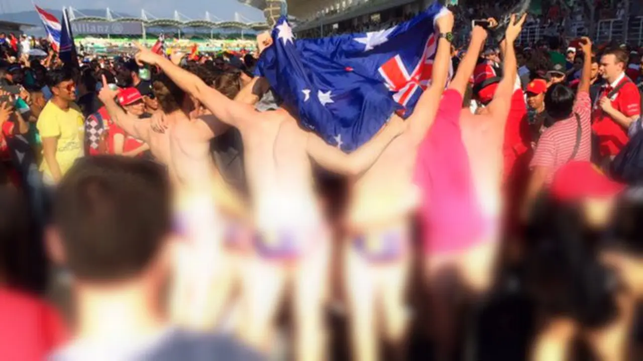 Turis Australia ditahan karena memakai pakaian dalam bergambar bendera Malaysia