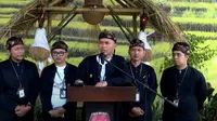 Jajaran KPU Kabupaten Subang saat konferensi pers masa pendaftaran pencalonan pada Pemilihan Bupati dan Wakil Bupati Kabupaten Subang.