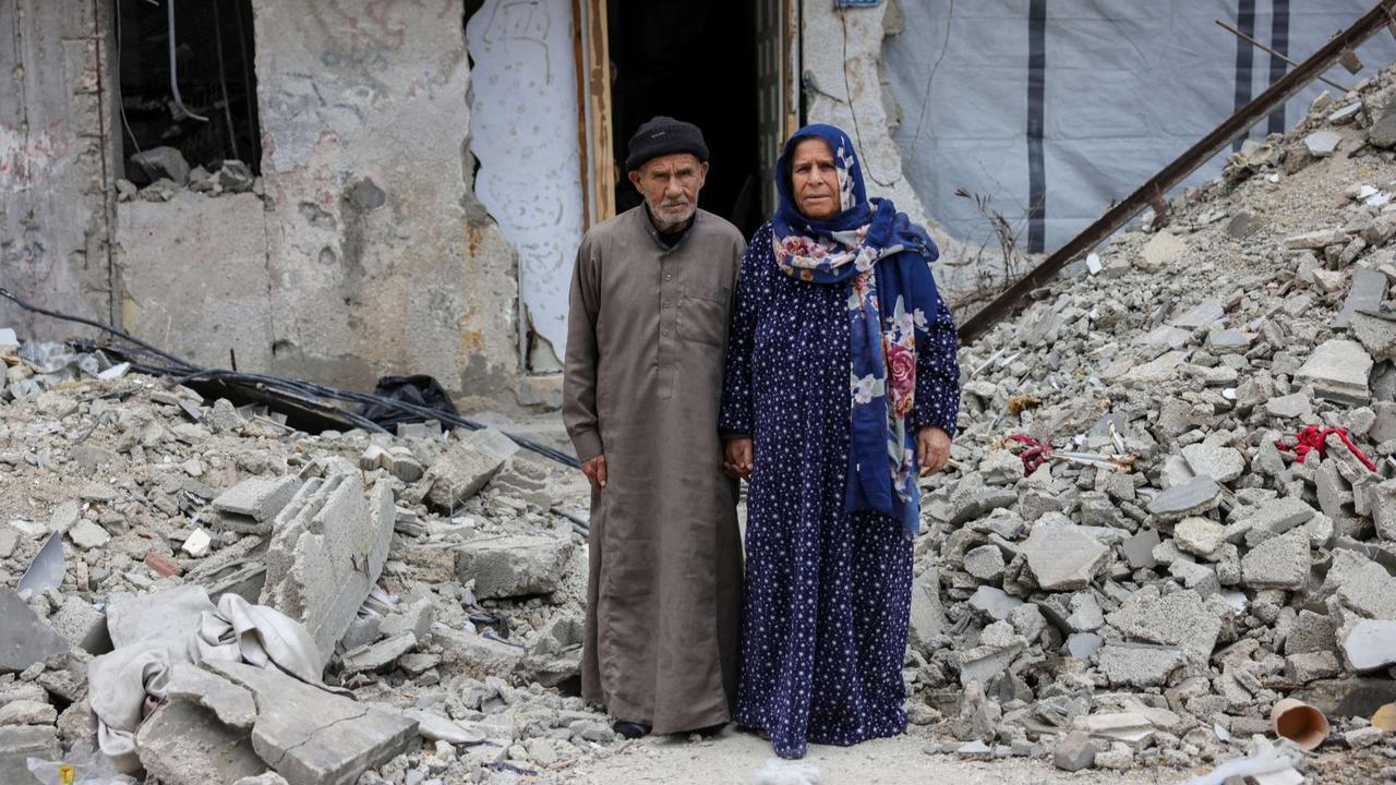 Potret pilu warga Palestina dan rumahnya yang hancur lebur akibat serangan Israel di Jalur Gaza
