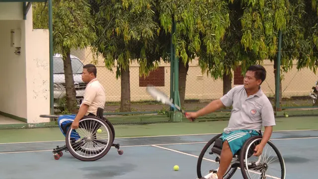 Tenis kursi roda