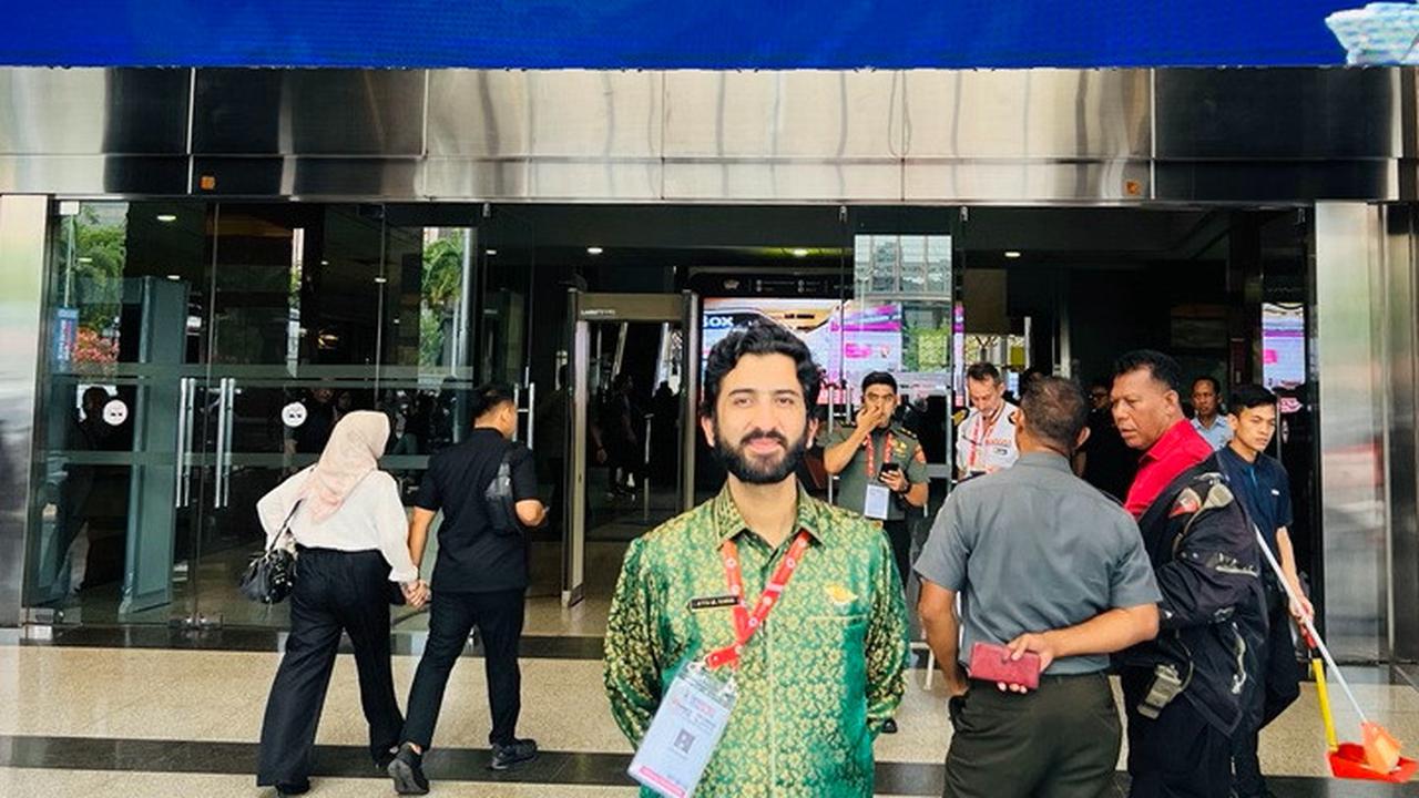 Ketua International Creatives Exchange, Atta Ul Karim