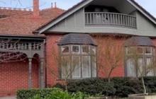 6 Potret Rumah Mewah Sandra Dewi di Australia Senilai Rp271 Miliar, Dapur Super Luas & Ada Lapangan Basket