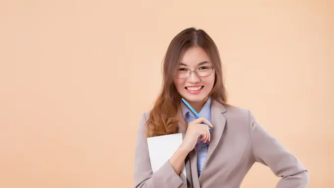 Ilustrasi perempuan yang memiliki karier cemerlang/freepik.com/9nong