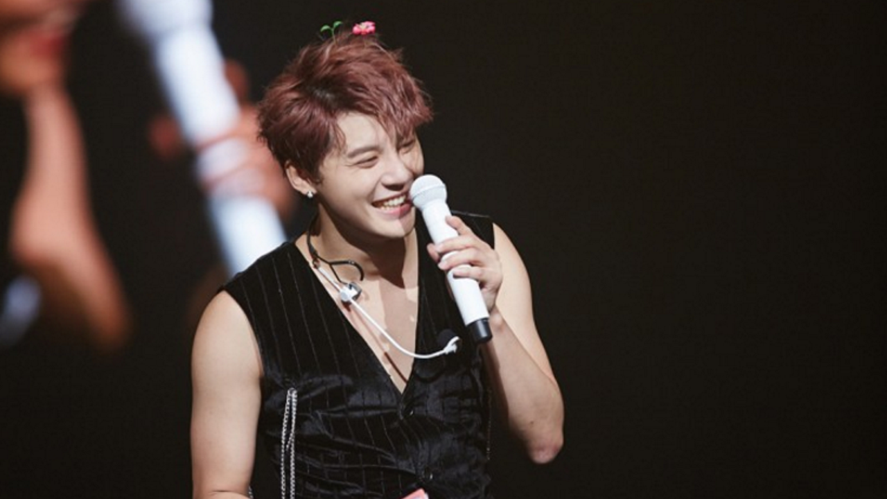 Pesona Junsu JYJ di Hadapan 14 Ribu Penggemar Setia