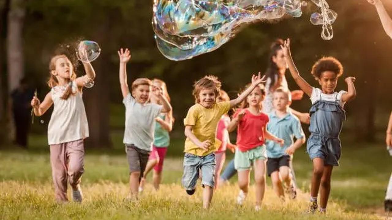Sejarah Hari Anak Sedunia 2024, Momen Penting untuk Membangun Dunia yang Lebih Baik bagi Anak-Anak