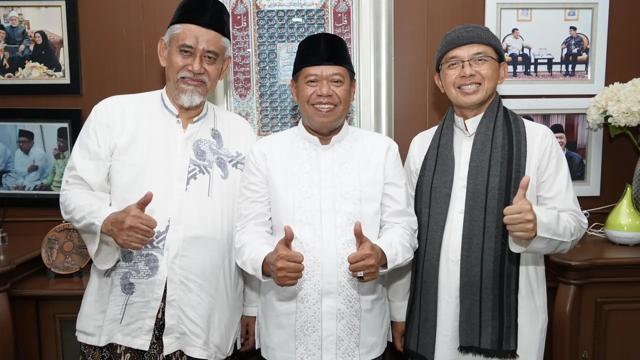 Wakil Sekretaris Dewan Syuro PKB Maman Imanulhaq menyatakan Bakal Calon Bupati atau Bakal Cabup Majalengka Eman Suherman merupakan sosok pemimpin paling peduli terhadap kesejahteraan masyarakat.