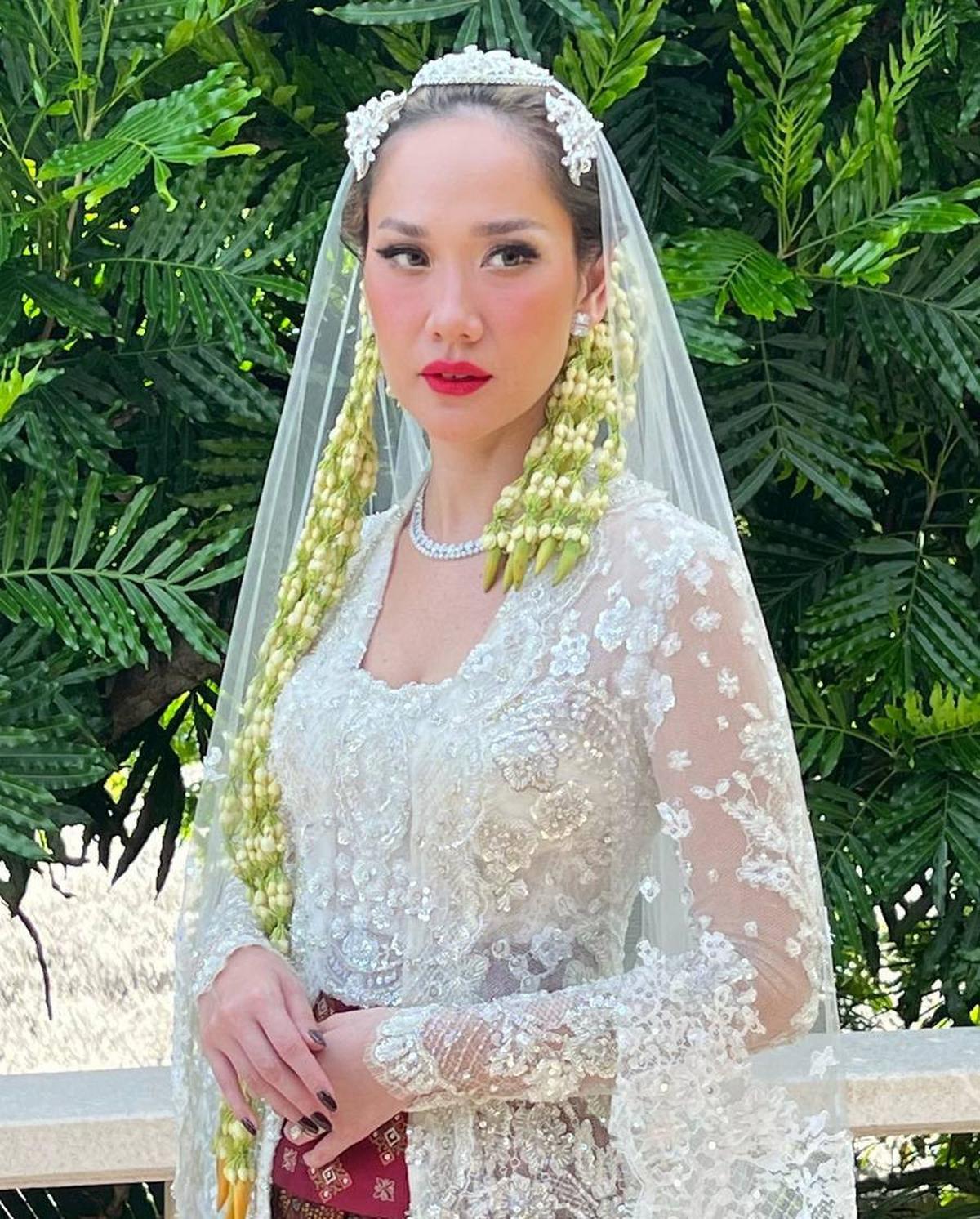 Bumiauw Sering Merias Wajah BCL