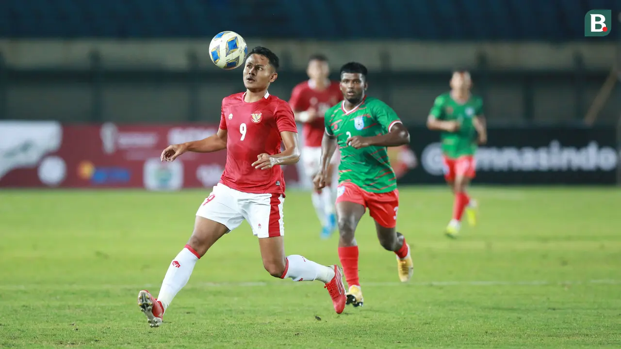 Foto: Gagal Bongkar Pertahanan Bangladesh, Timnas Indonesia Diimbangi Tanpa Gol dalam Laga Uji Coba FIFA Matchday