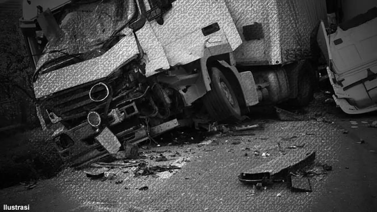 kecelakaan bus vs truk