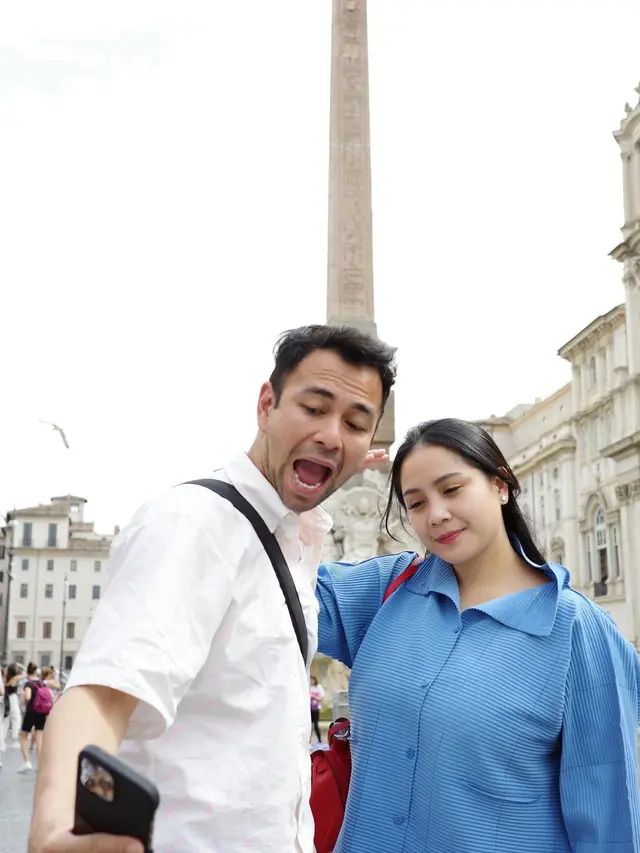 Raffi Ahmad dan Nagita Slavina (Instagram/raffinagita1717)