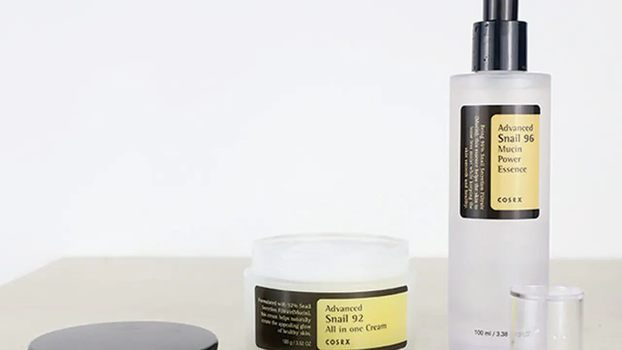 Review: Essence dan Cream Berbahan Dasar Lendir Siput untuk Kulit Lebih Glowing