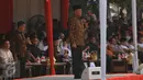 Menteri Pertahanan Ryamizard Ryacudu saat mengikuti Apel Kebhinnekaan Lintas Iman Bela Negara di Lapangan Banteng, Jakarta, Minggu (17/1/2016). Kegiatan tersebut untuk mengajak seluruh elemen masyarakat menolak terorisme (Liputan6.com/Faisal R Syam)