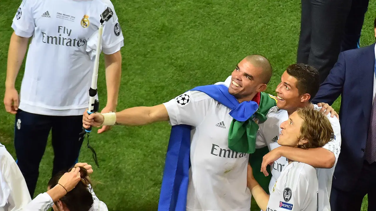 Aksi Unik Pemain Real Madrid usai Juara Liga Champions