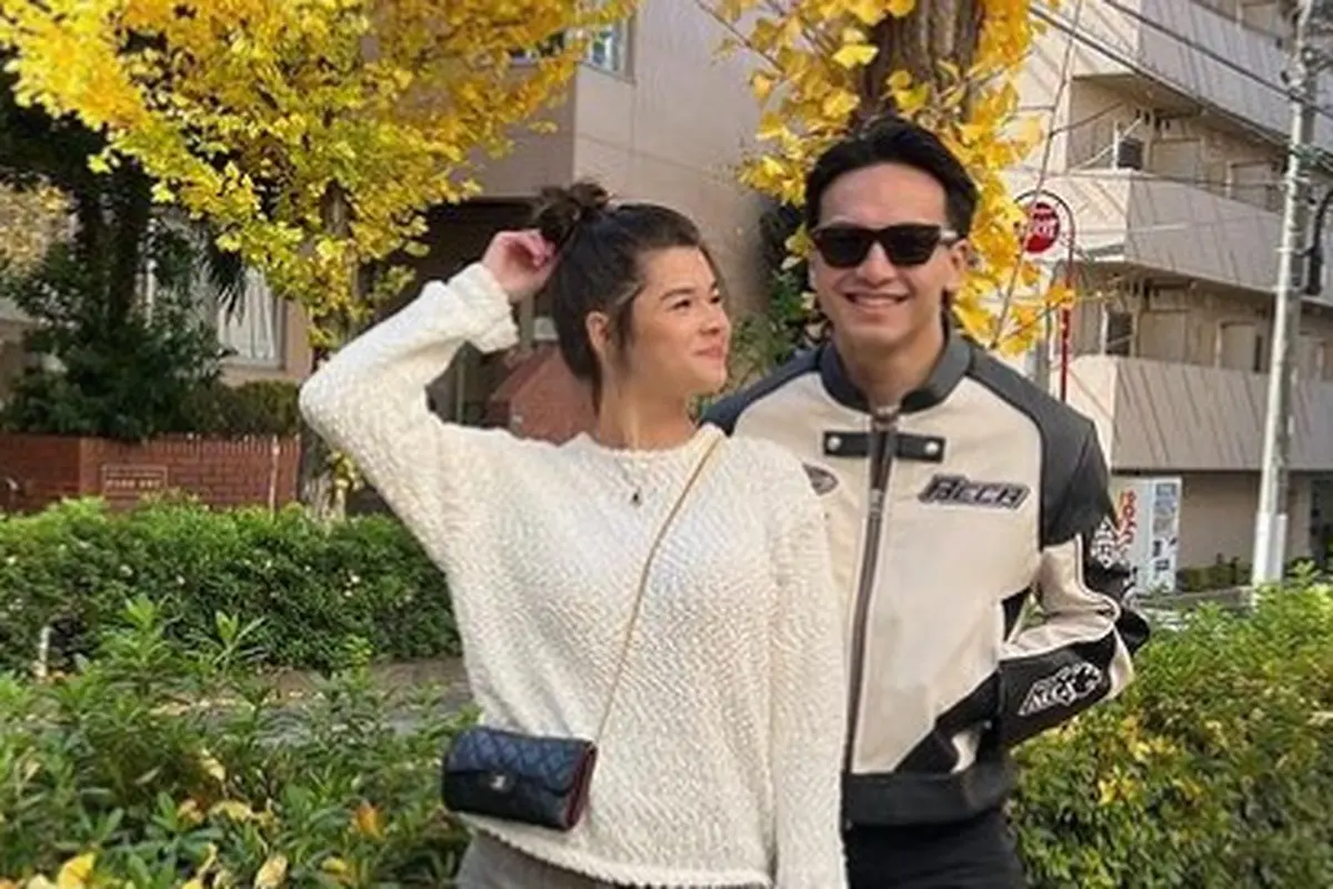 Jefri Nichol dan Maria Theodore di Jepang (Instagram/jefrinichol)