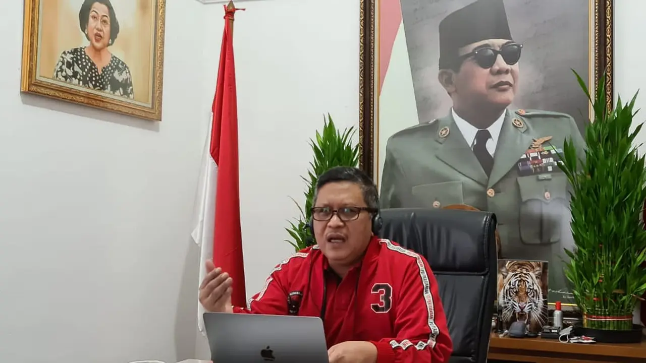 Sekretaris Jenderal (Sekjen) DPP PDI Perjuangan Hasto Kristiyanto saat webinar peringatan Bulan Bung Karno dengan tema Pancasila dan Keadilan Sosial. (Istimewa)