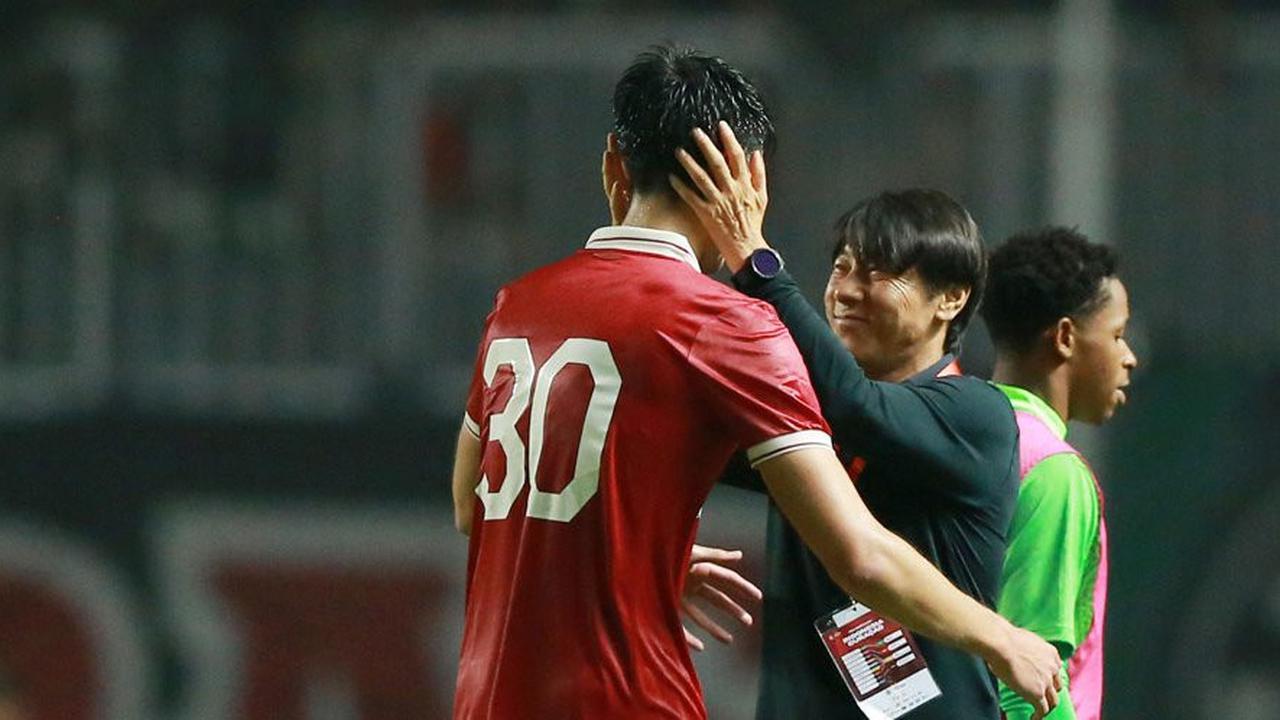 Apa Alasan Shin Tae-yong Ngotot Tak Panggil Elkan Baggott ke Timnas Indonesia?