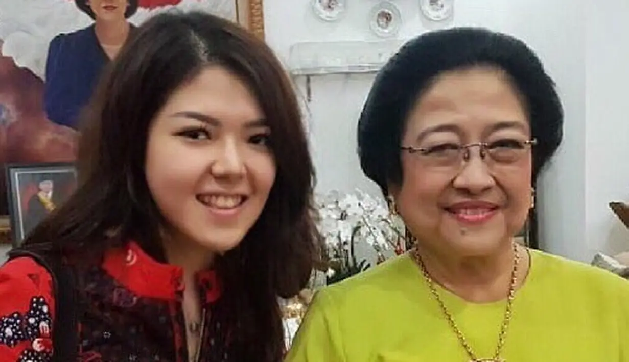 (Instagram/tinatoon101)