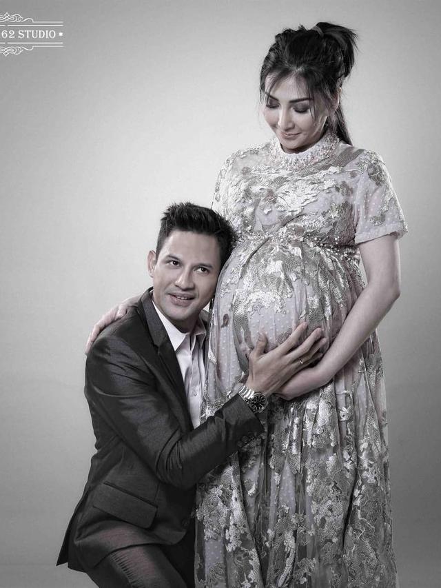 [Bintang] Lucky Perdana dan Veronica