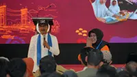 Menteri Sosial Saifullah Yusuf (Gus Ipul) menghadiri Open House Sekolah Rakyat di SRMA 7 Palembang, Minggu (28/6/2026). (Biro Humas Kemensos / Alpenta Mulia Sitompul)