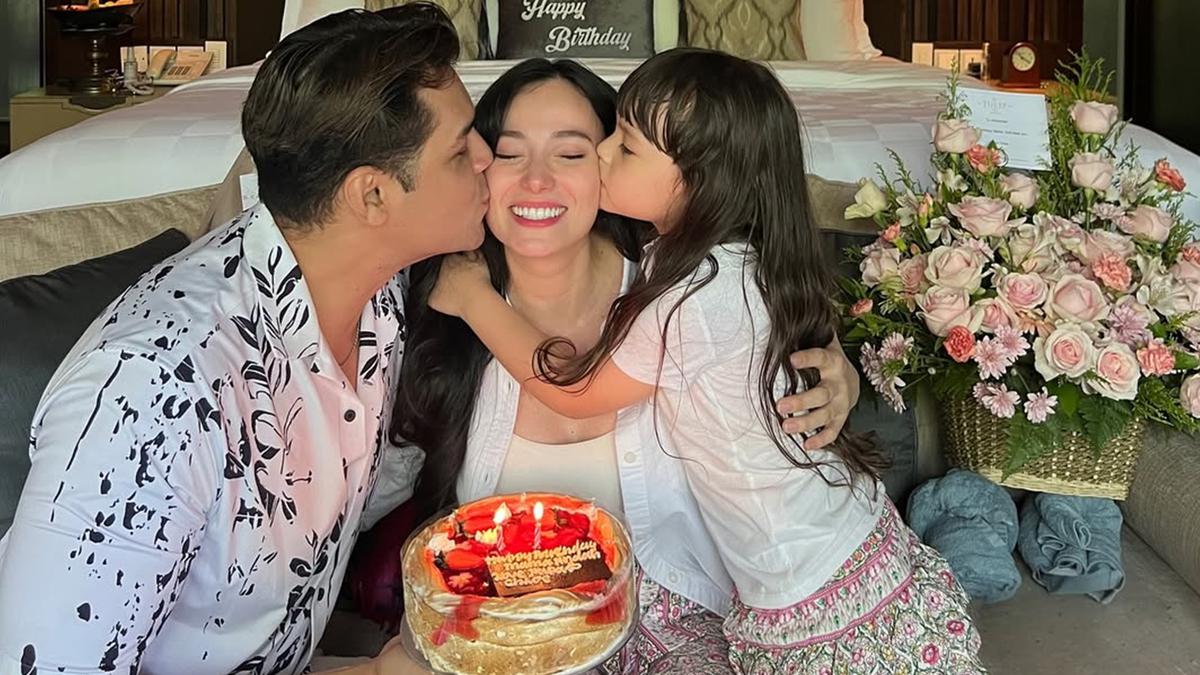6 Potret Asmirandah Rayakan Ultah ke-36 Sambil Liburan di Bali
