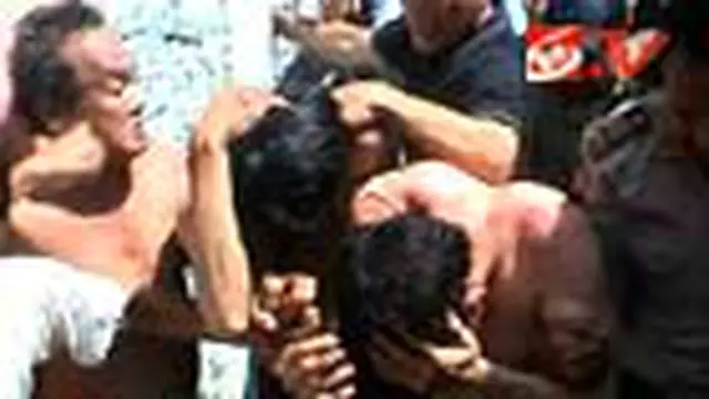 Pencuri Sepeda Motor Babak Belur Dihajar Massa