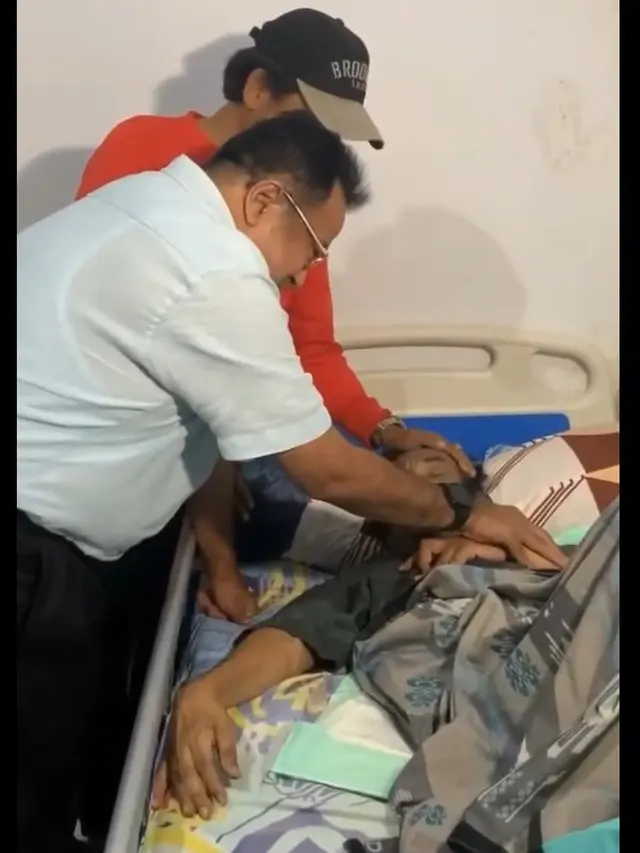 Rano Karno Jenguk Hamdan ATT