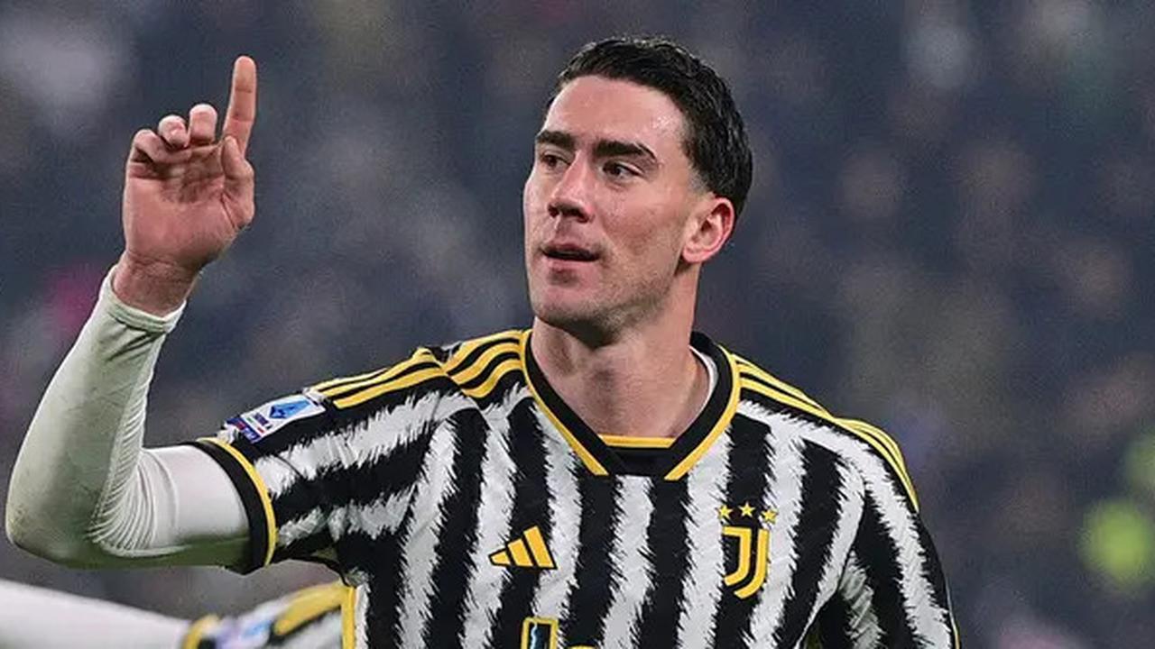 Ini Tawaran Mengejutkan Juventus kepada MU, Mau Tukar Dusan Vlahovic dengan Joshua Zirkzee