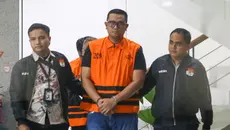 KPK Usut Peran Adik Bupati Klaten di Balik Tong Biru Berisi Rp 934 Juta