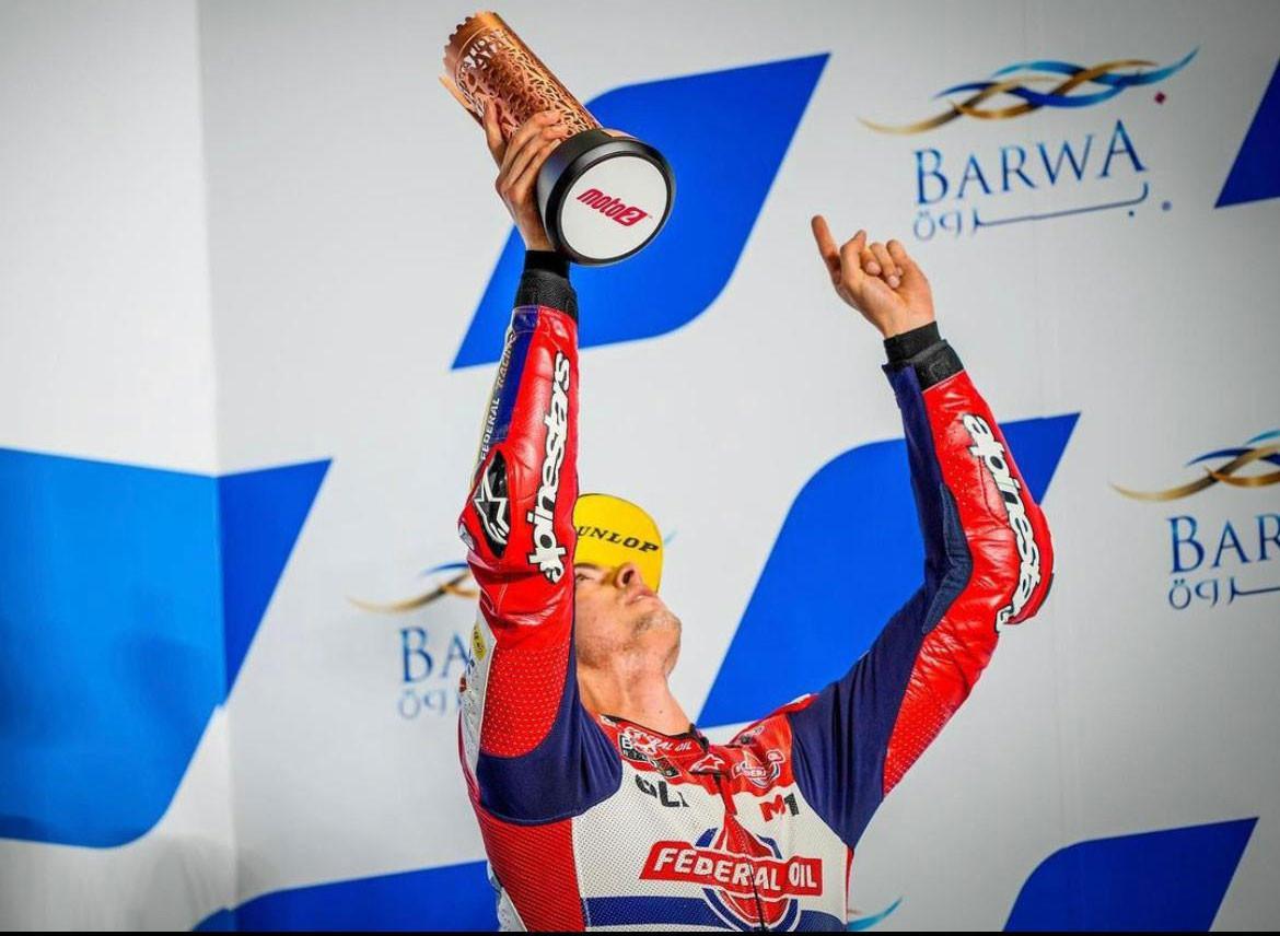 Kebahagian Diggia usai naik podium ketiga Moto2 di GP Qatar (FOGM2)