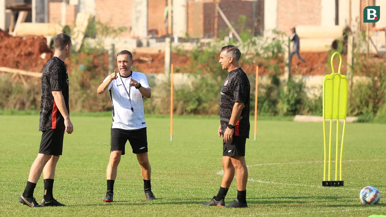 Foto: Persija Jakarta Bersiap Jelang Bertandang ke Markas Persita di BRI Liga 1
