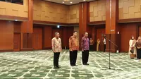 Menteri Keuangan Sri Mulyani melantik pejabat Eselon I Kemenkeu, yaitu Suminto sebagai Staf Ahli Bidang Makro Ekonomi dan Keuangan Internasional di Aula Mezzanine Kemenkeu, Jakarta, Kamis (3/10/2019)