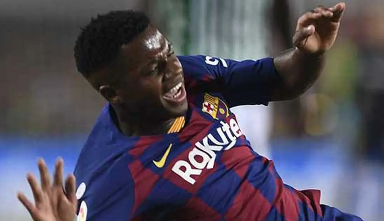 4. Pencetak Brace Termuda di La Liga - Bocah ajaib ini tercatat sebagai pemain termuda yang mencetak brace alias dua gol di La Liga. Dua gol itu dicetak Ansu Fati ke gawang Levante saat usianya baru menginjak 17 tahun 94 hari. (AFP/Josep Lago)