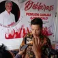 Ramdan Maku, Ketua Umum Pemuda Ganjar Gorontalo atau yang disingkat PGG saat diwawancarai awak media (Arfandi Ibrahim/Liputan6.com)