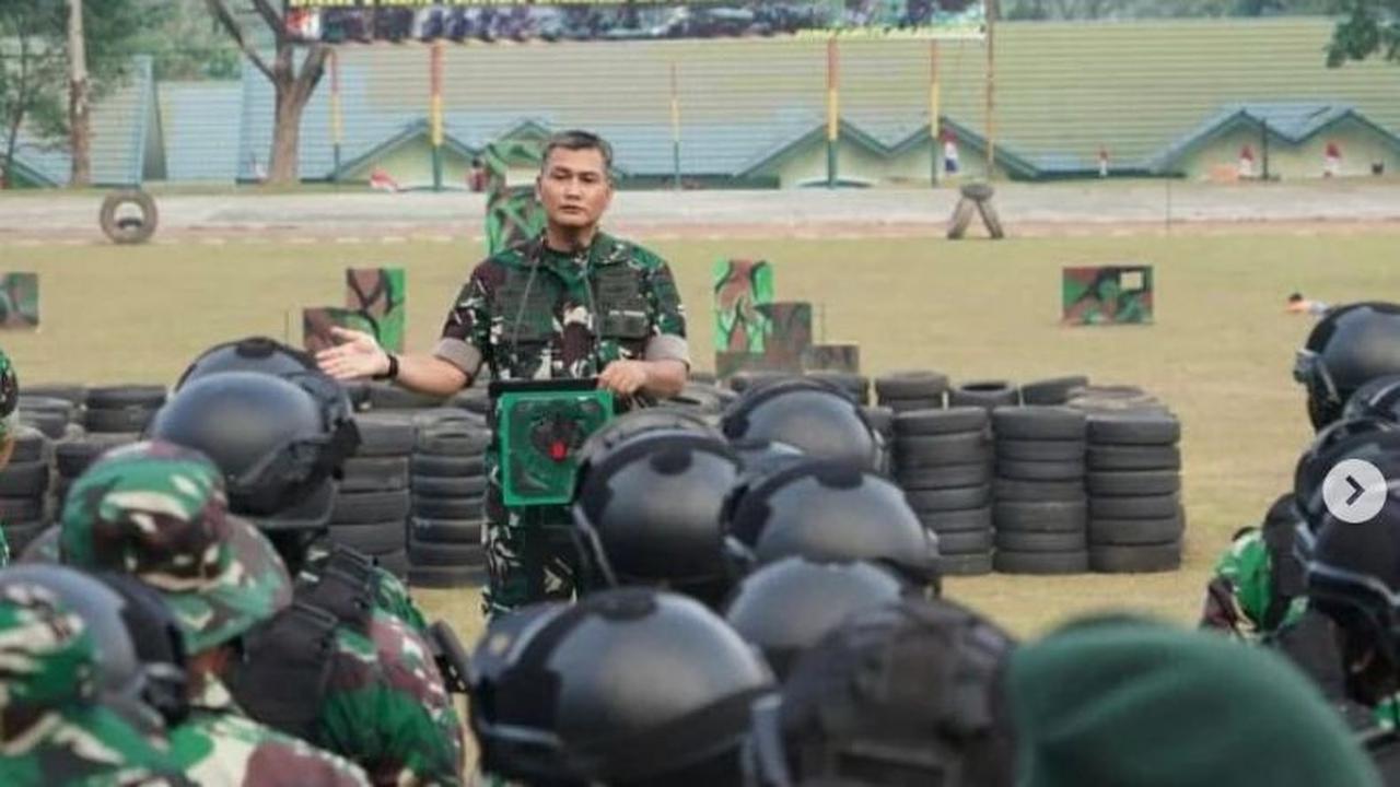 Saat Jalan-jalan di Kota Bandung, Mayjen Kunto Arief Bertemu Dengan Prajurit TNI yang Tertembak di Papua 'Alhamdulillah Selamat