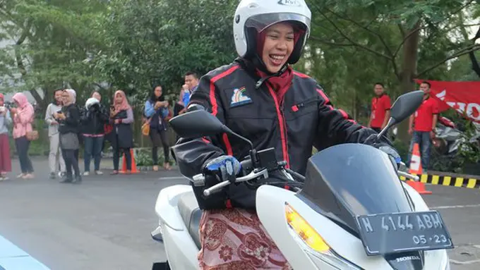 Safety riding oleh MPM/Foto: copyright MPM Motor Jatim