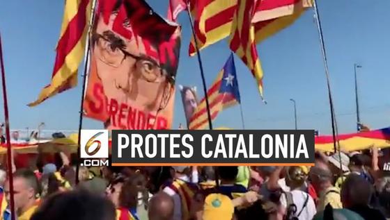 VIDEO: Pendukung Catalonia Demo di Parlemen Uni Eropa