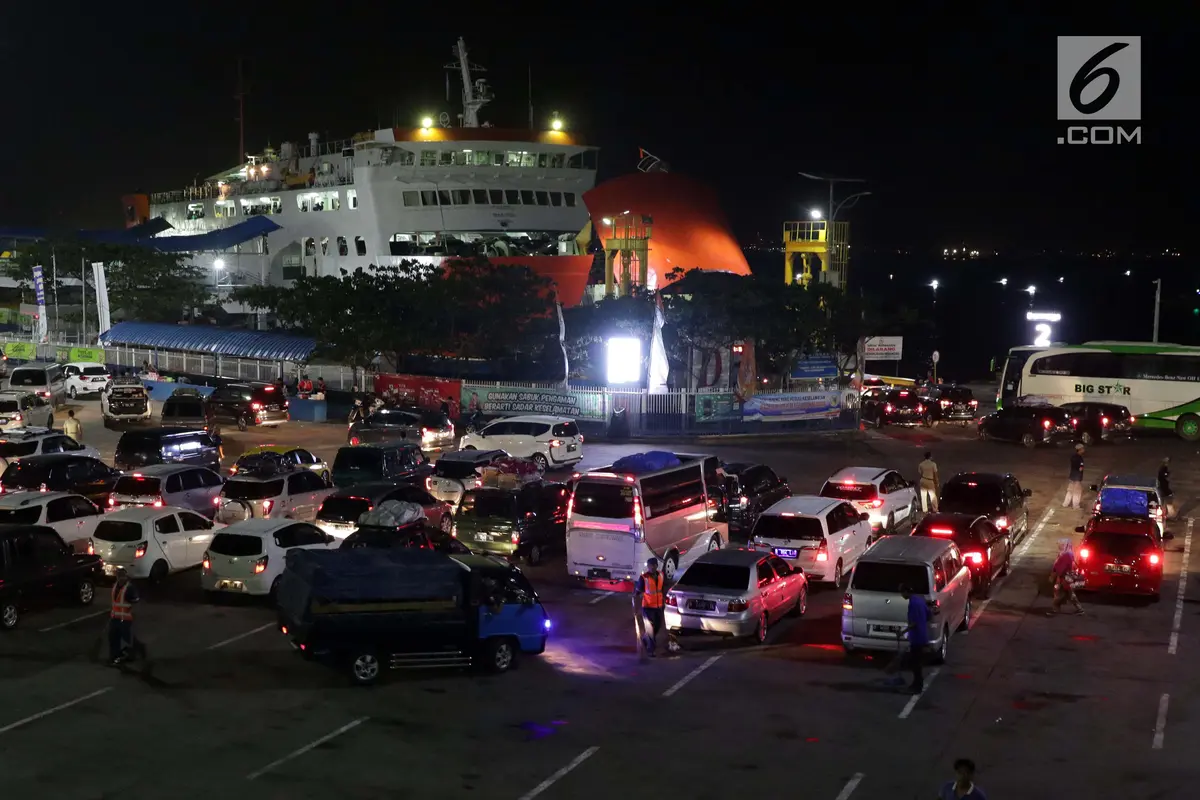 H-2 Lebaran, Pelabuhan Merak Mulai Lengang