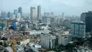 Suasana gedung bertingkat di kawasan Jakarta Pusat, Jumat (15/5/2015).  Perlambatan ekonomi Indonesia di triwulan I tahun 2015 sebesar 4,7 persen dinilai para pengamat ekonomi sangat mengkhawatirkan. (Liputan6.com/Faizal Fanani)