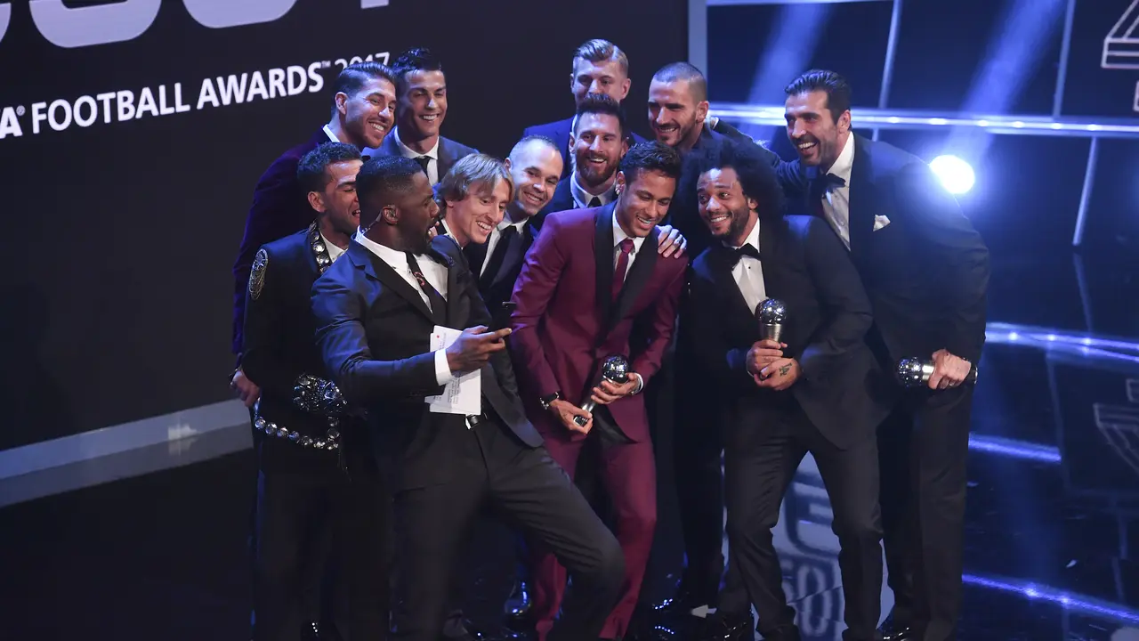 Cristiano Ronaldo Tim Terbaik