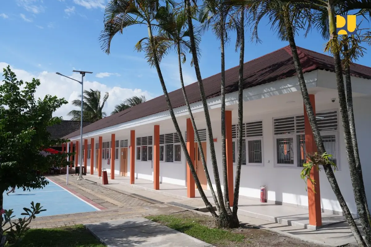 Sekolah Rakyat (SR)