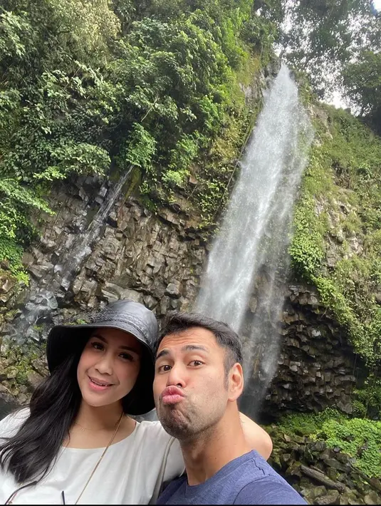 Raffi Ahmad dan Nagita Slavina (Instagram/raffinagita1717)