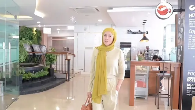 Olla Ramlan Bekukan Sel Telur