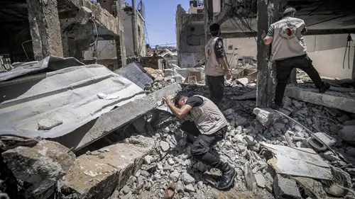 039940800_1622970347-20210606-Proyektil-Israel-Hamas-Jalur-Gaza-3