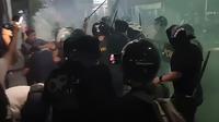 Demo di depan Mapolres Serang Kota. (Dok. Tim Regional)
