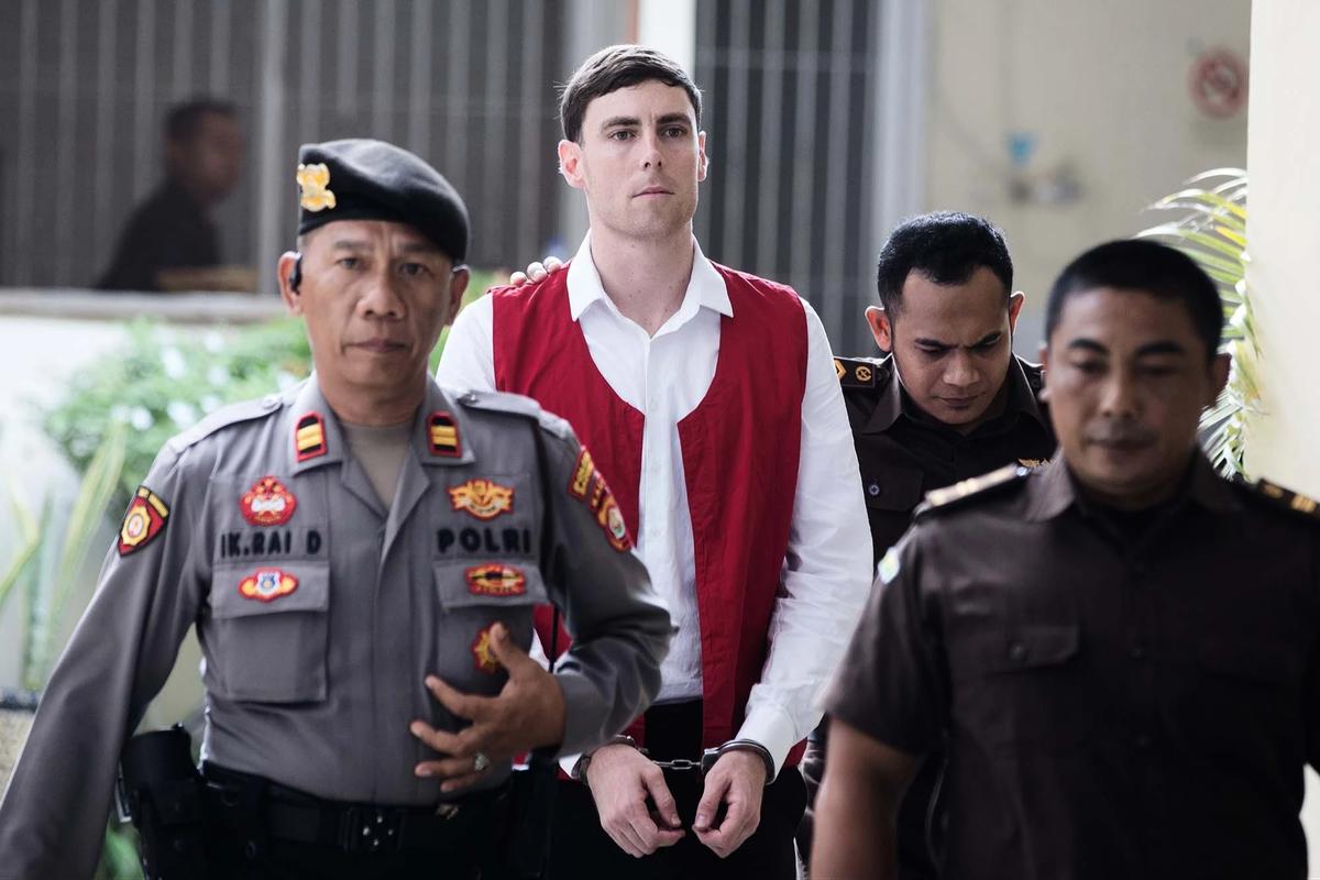 FOTO: Dua Pelaku Penembakan WNA Australia di Bali Divonis 16 Tahun Penjara