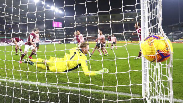 FOTO: Dihajar Burnley, Sheffield United Semakin Tenggelam di Dasar Klasemen Liga Inggris